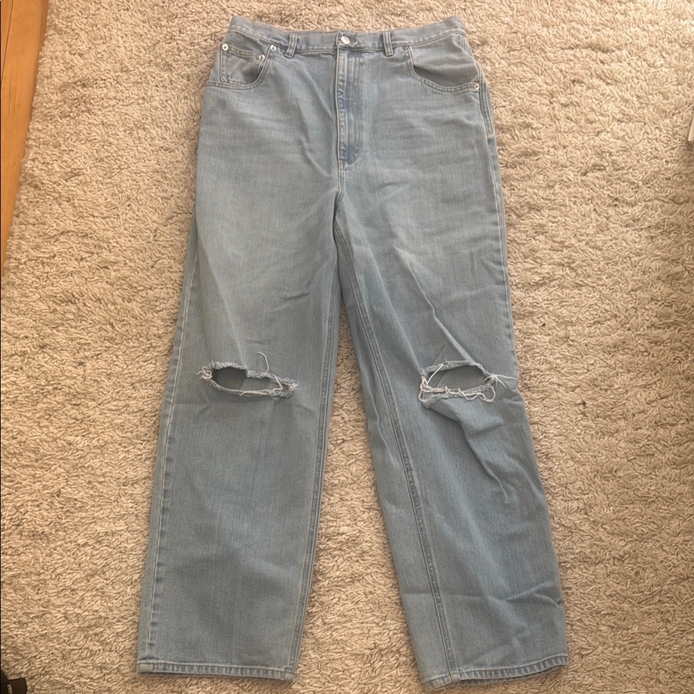 Light Blue Distressed Women’s Jeans